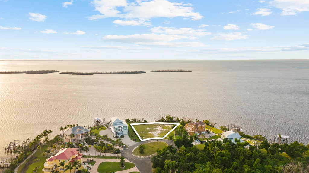 4941 Galt Island Avenue, Saint James City — JDKfoto sample photograph 5