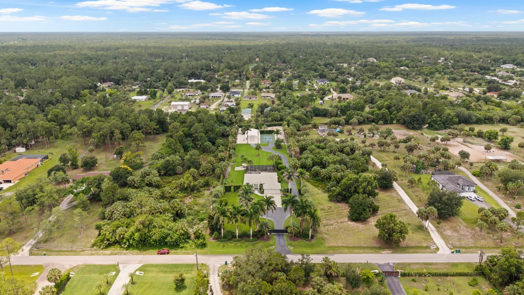 440 20th Avenue Northeast, Naples — JDKfoto sample photograph 2