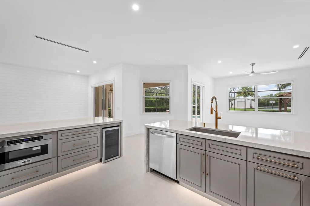 440 20th Avenue Northeast, Naples — JDKfoto sample photograph 5