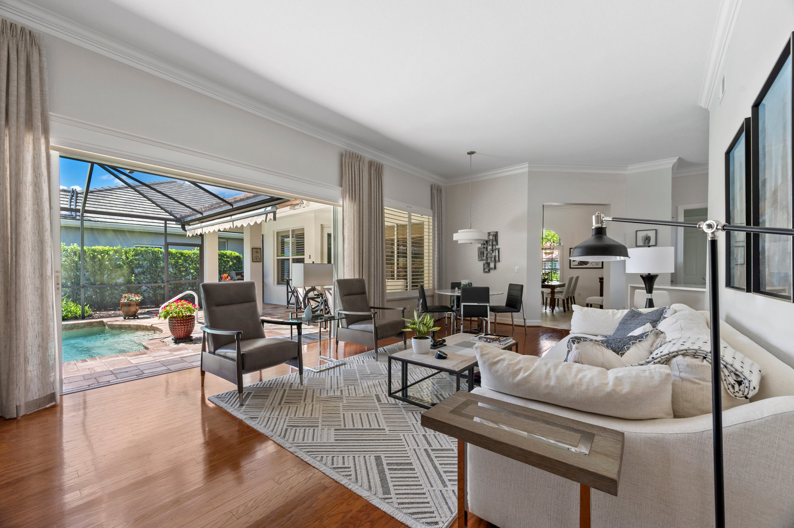 Indoor and outdoor living